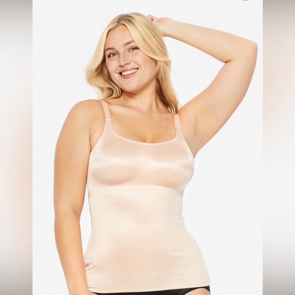 Ruby Ribbon ultimate cami shapewear 44 style 3056 New without tags